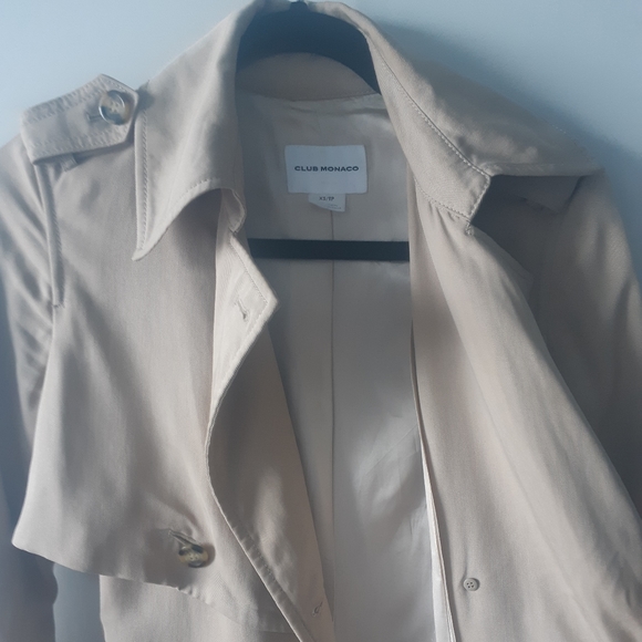 Club Monaco Trench Coat - Picture 5 of 9